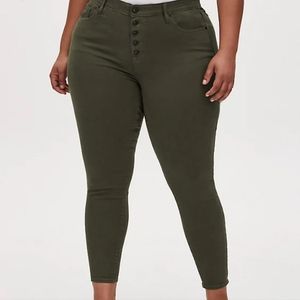 SKY HIGH SKINNY JEAN - SUPER SOFT OLIVE GREEN (C5-9)